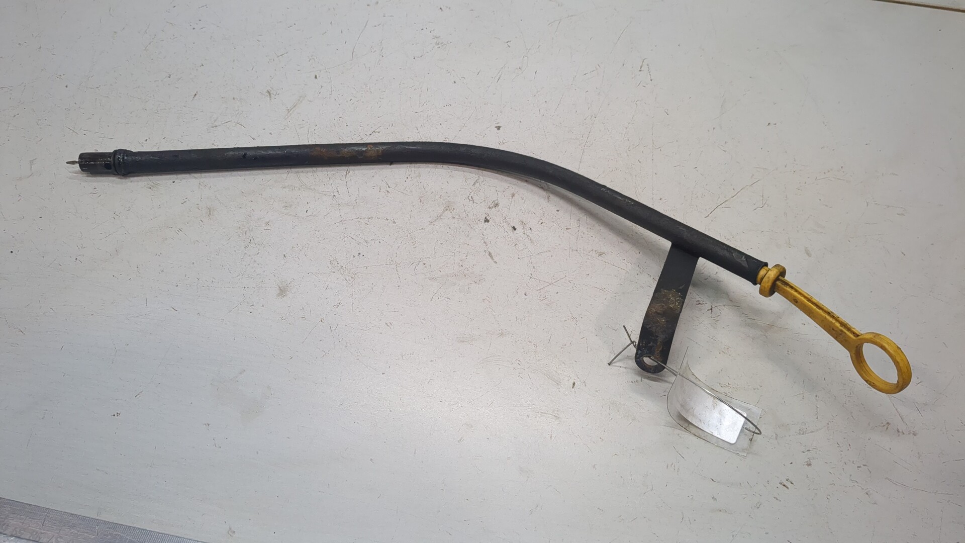 Щуп масляный двигателя