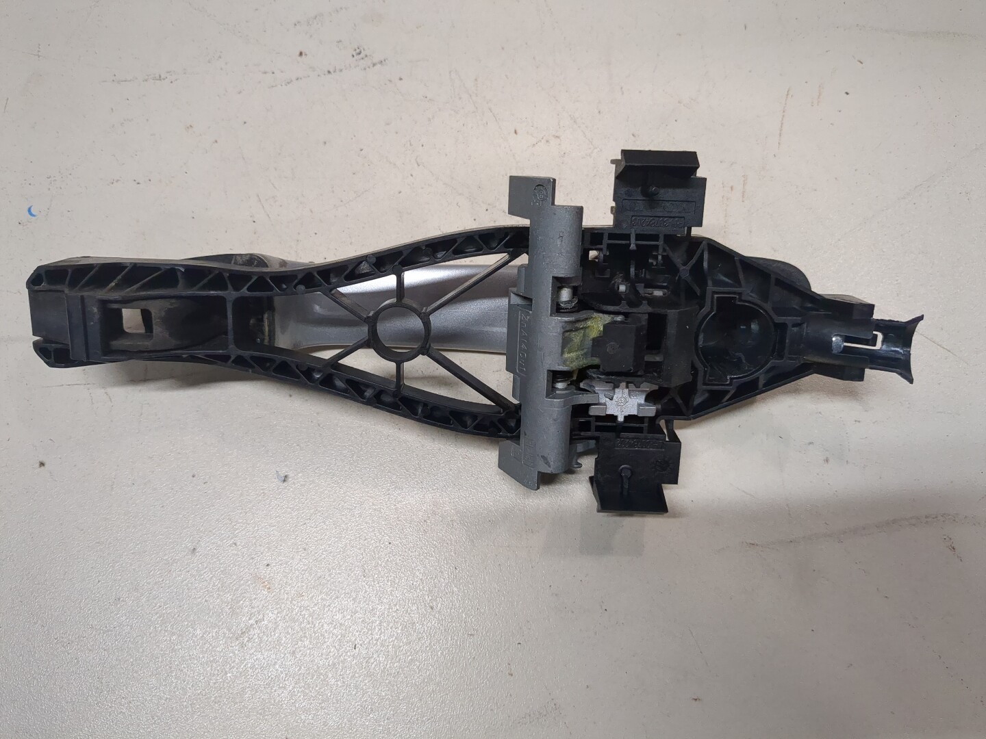 Ручка двери наружная