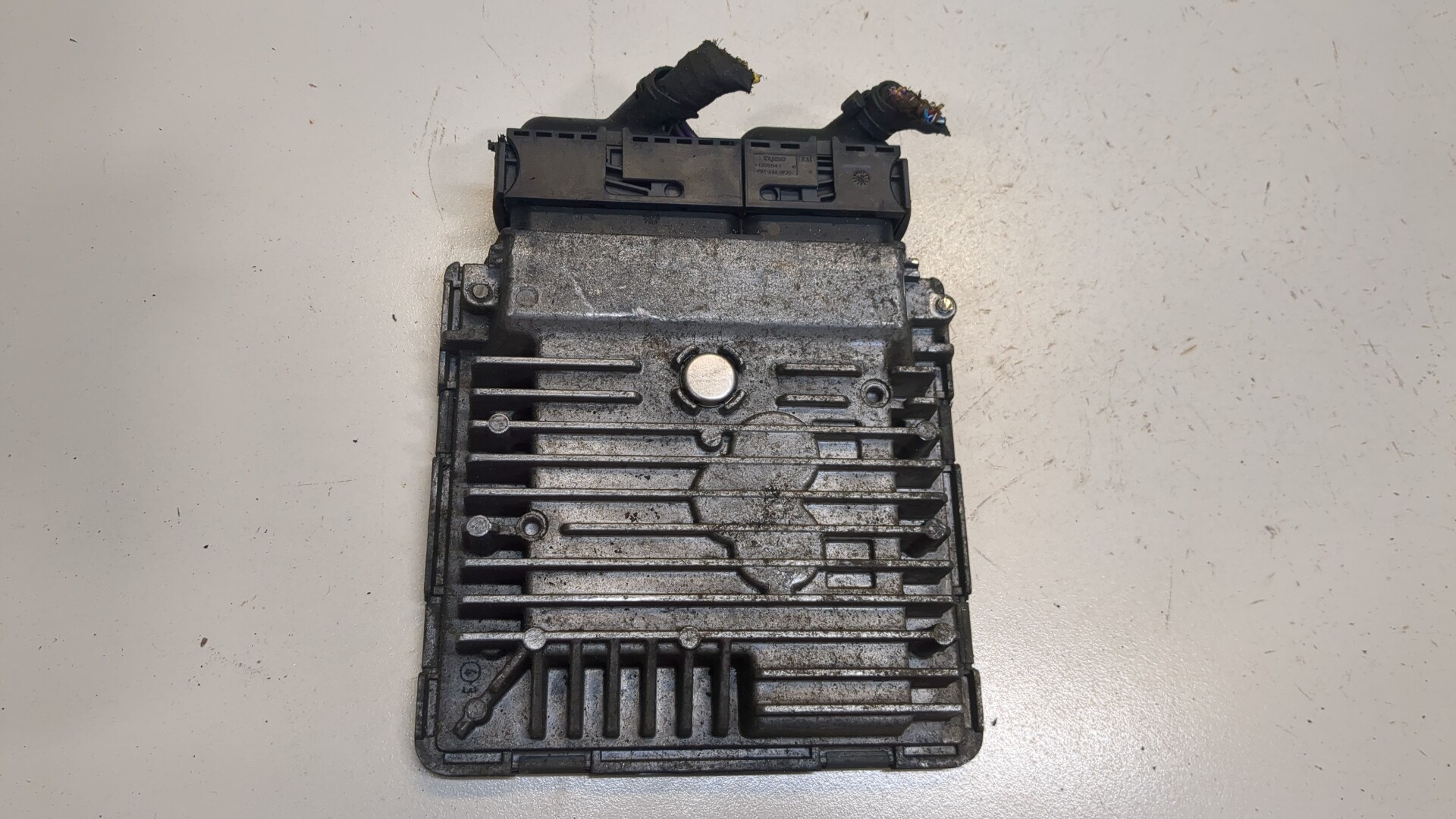 Блок управления двигателем