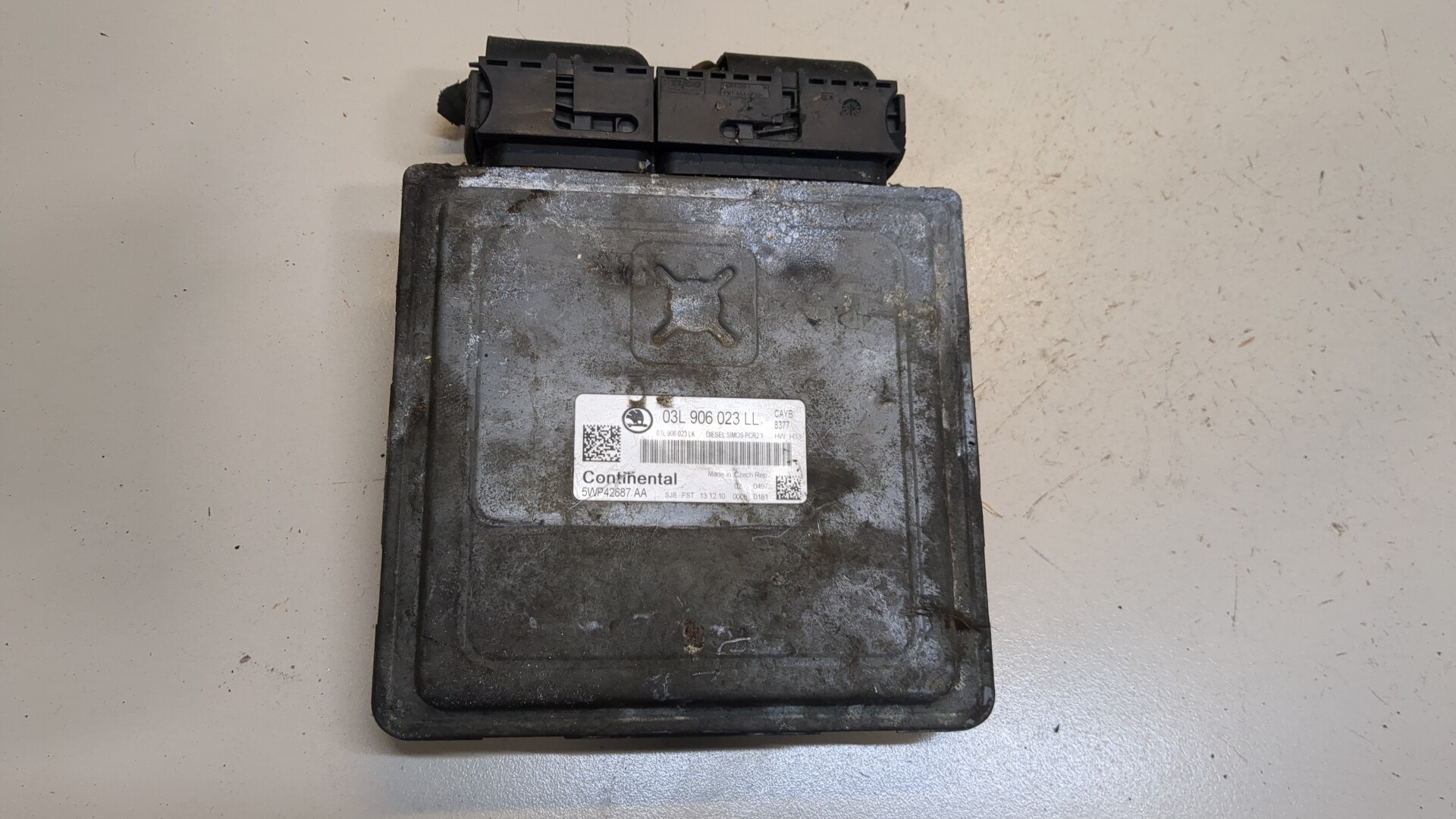 Блок управления двигателем