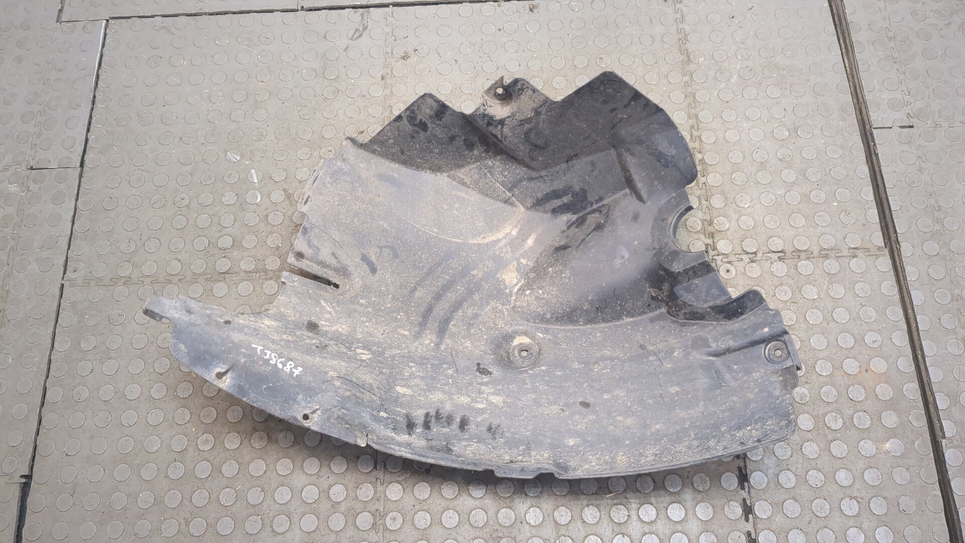 Локер передний левый