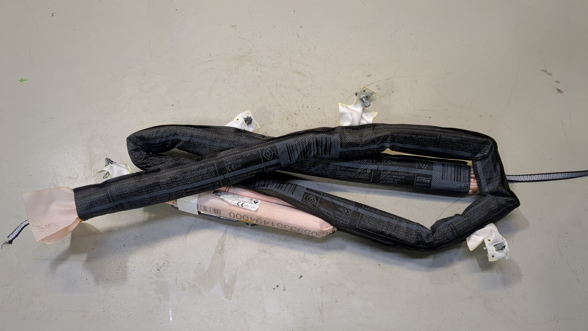 Подушка безопасности боковая (шторка)