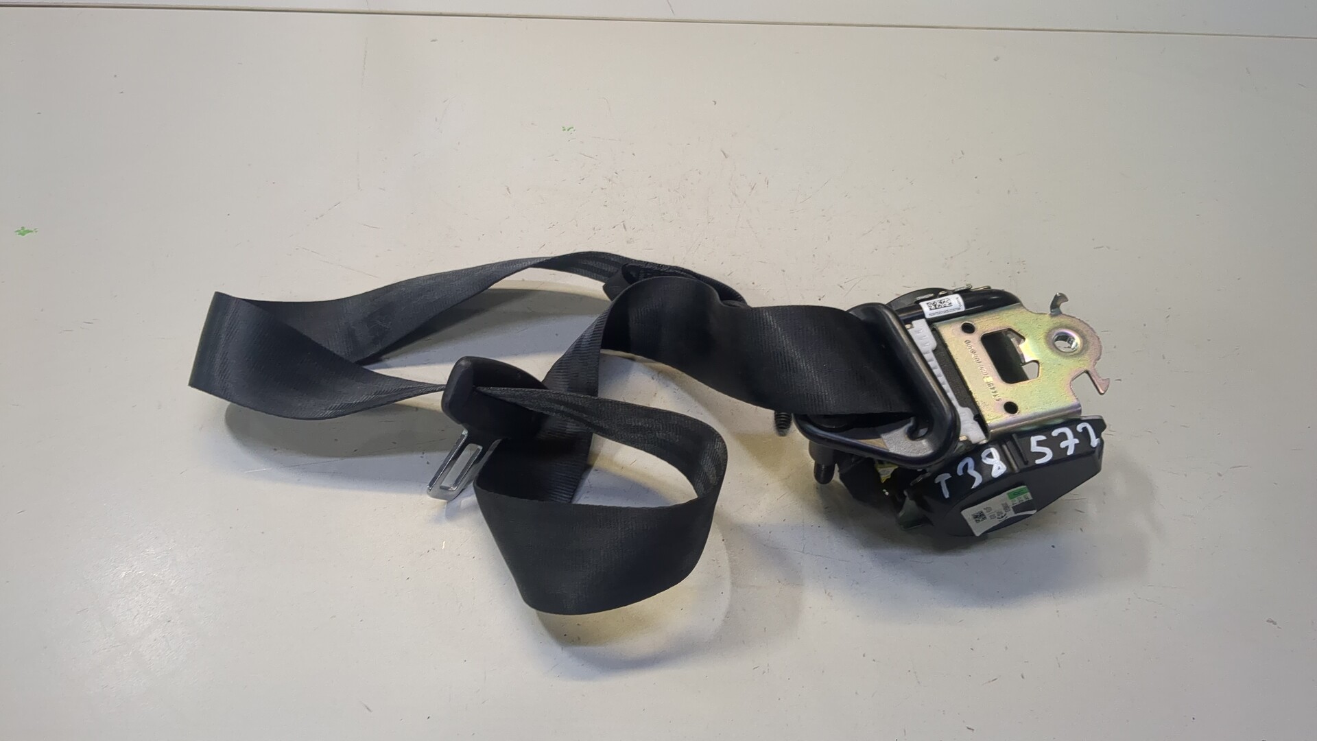 Ремень безопасности