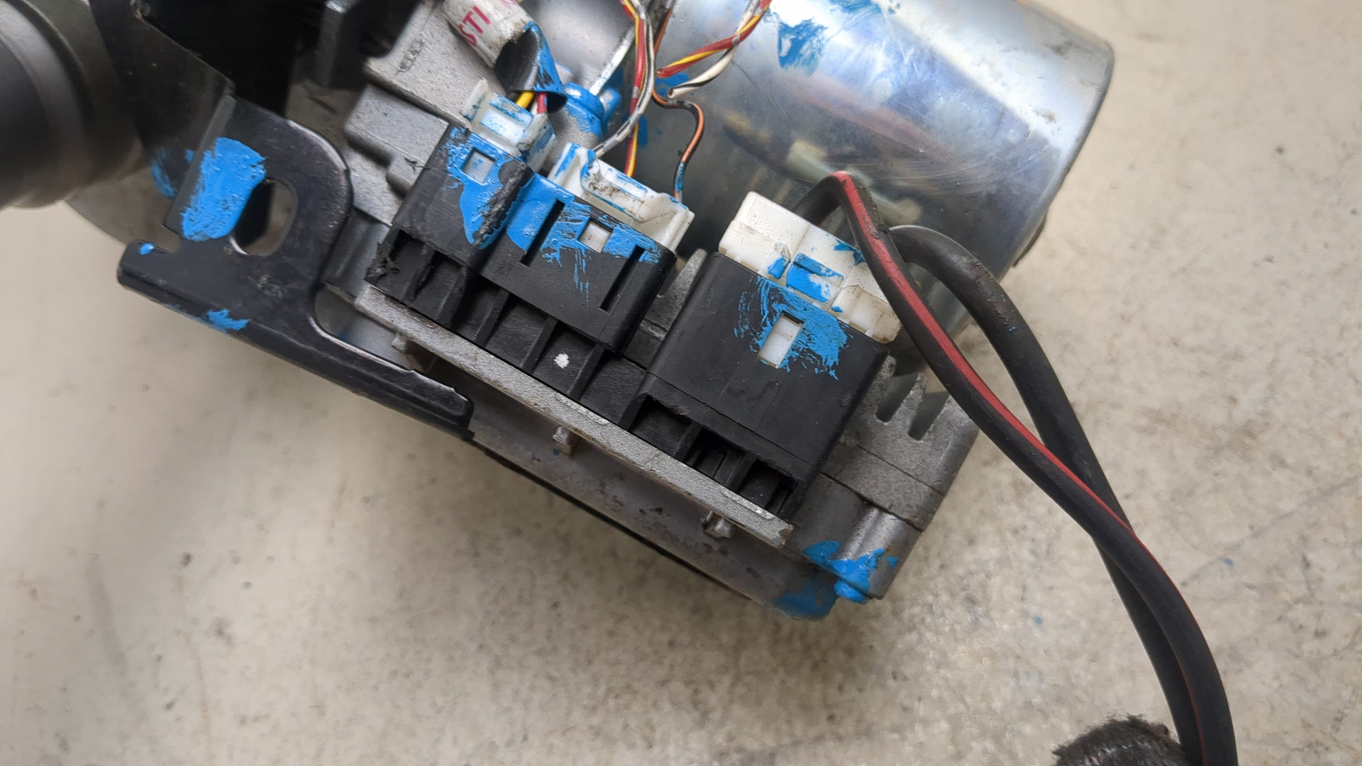 Серводвигатель рулевой рейки