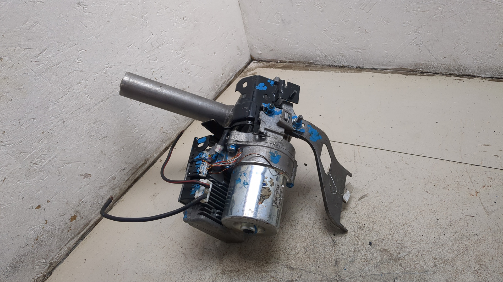 Серводвигатель рулевой рейки