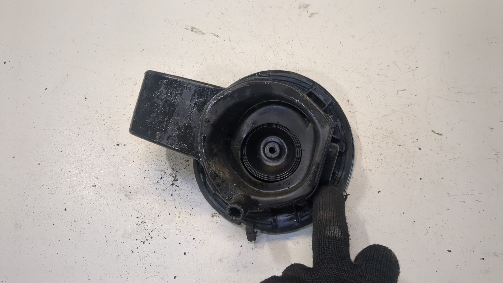 Лючок бензобака