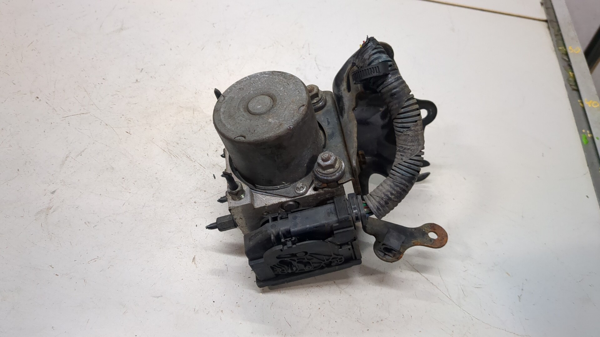 Блок ABS (насос)