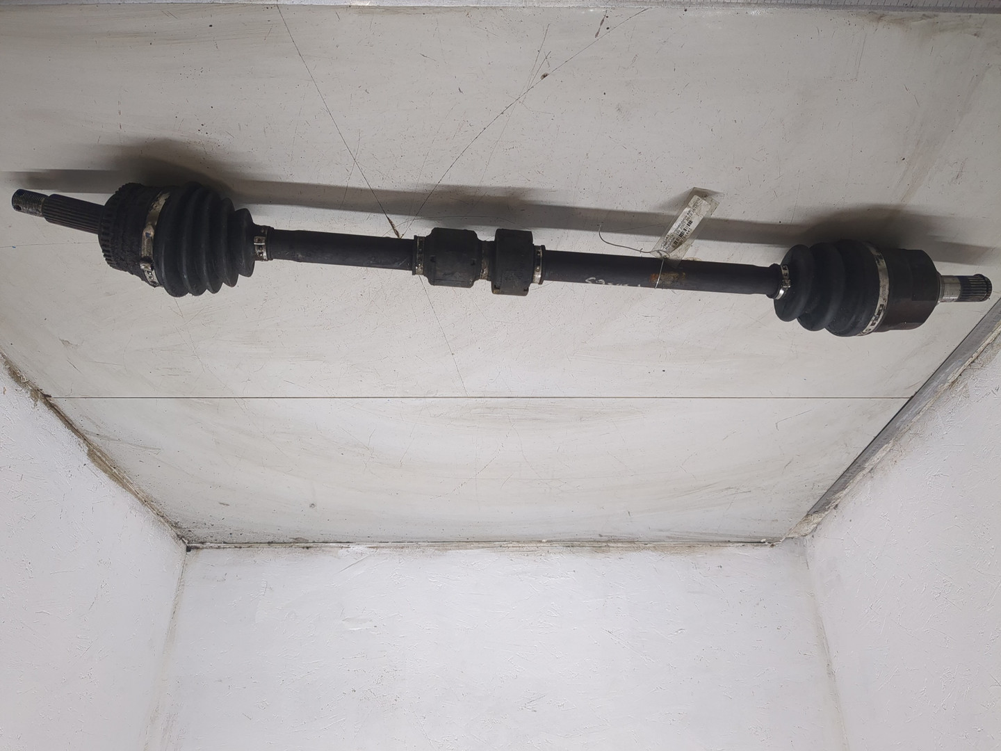 Полуось передняя правая