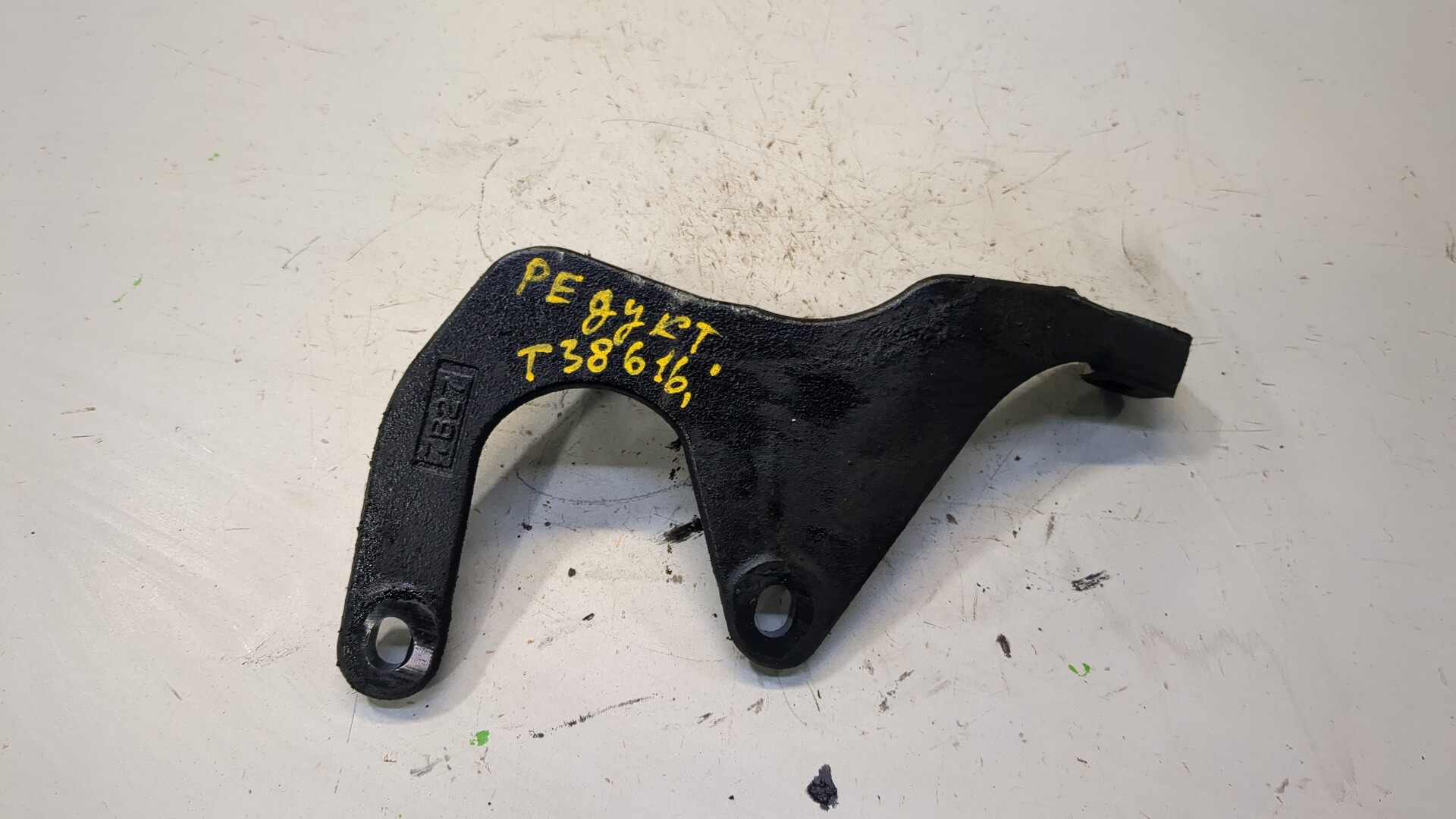 Кронштейн редуктора