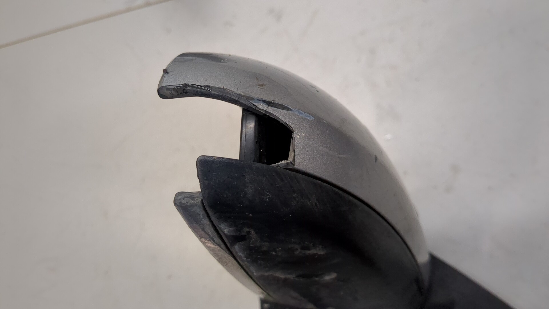 Зеркало правое электрическое