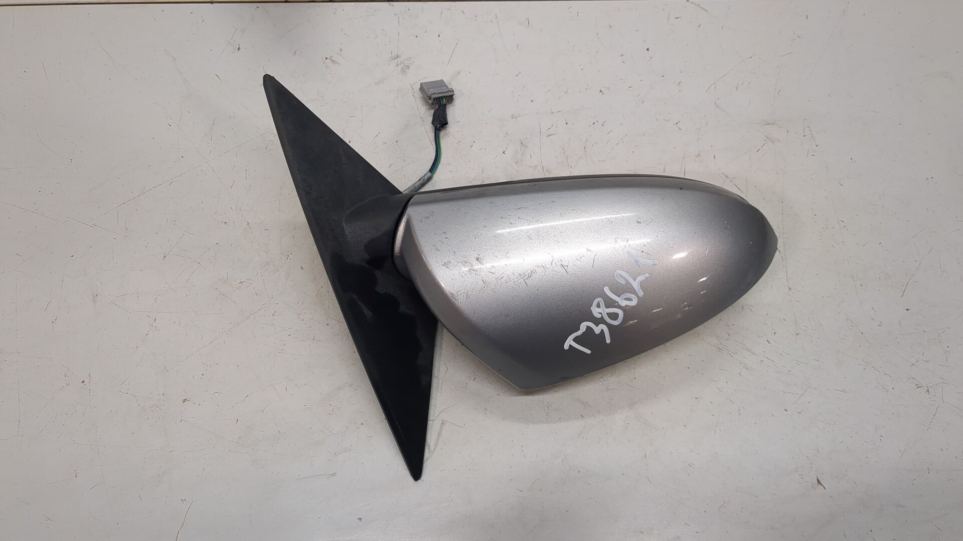 Зеркало правое электрическое