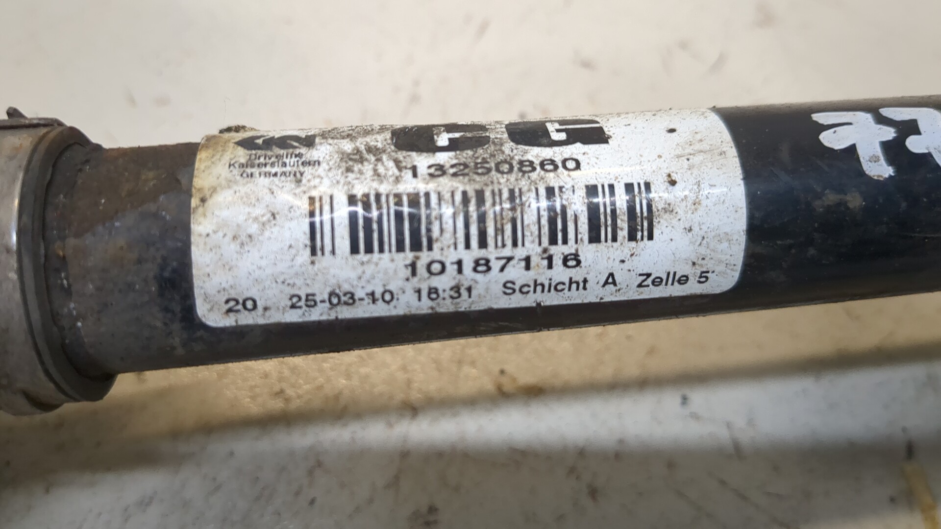 Полуось передняя левая