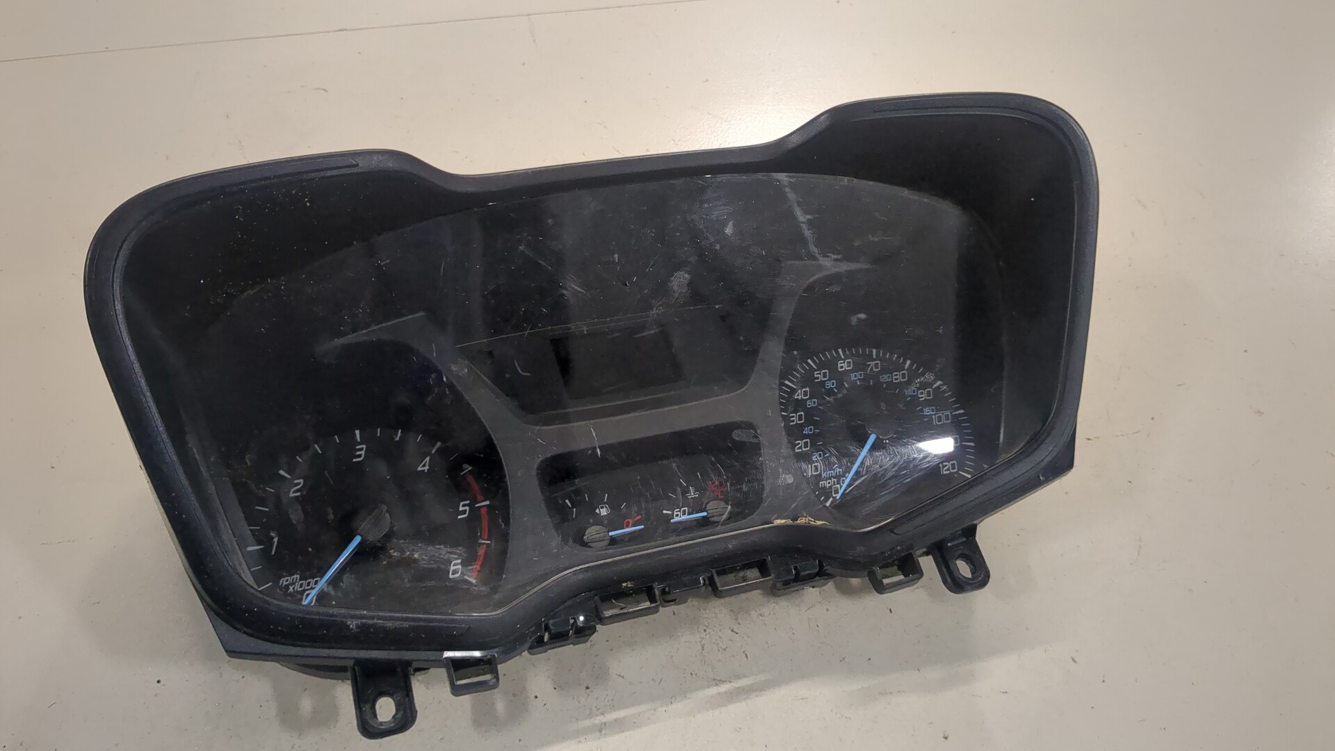 Панель приборов