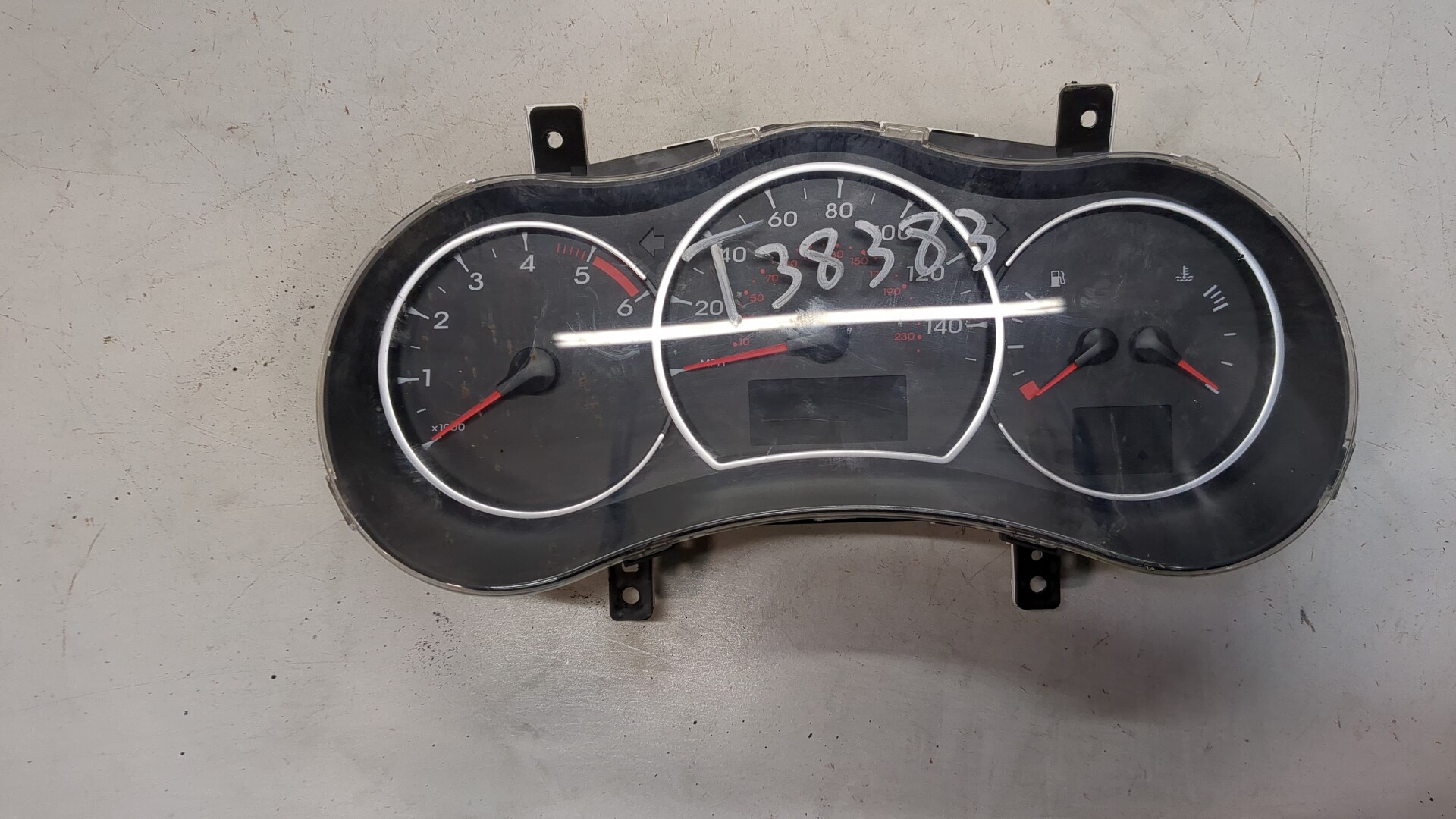 Панель приборов