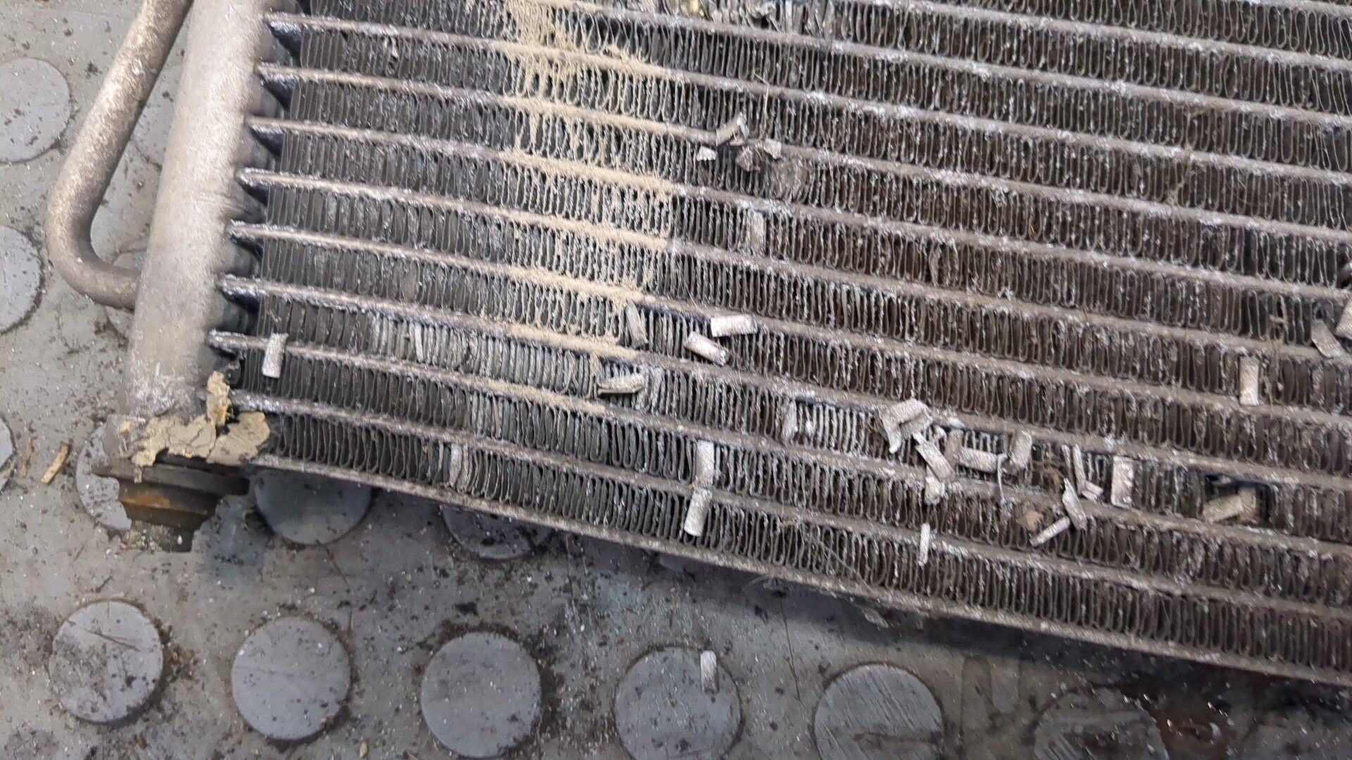 Радиатор кондиционера / конденсер