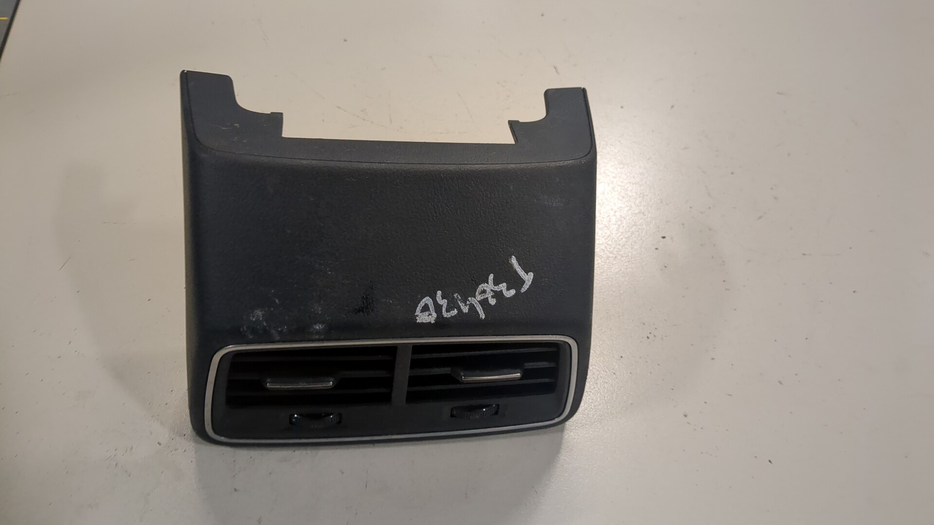 Дефлектор воздушный