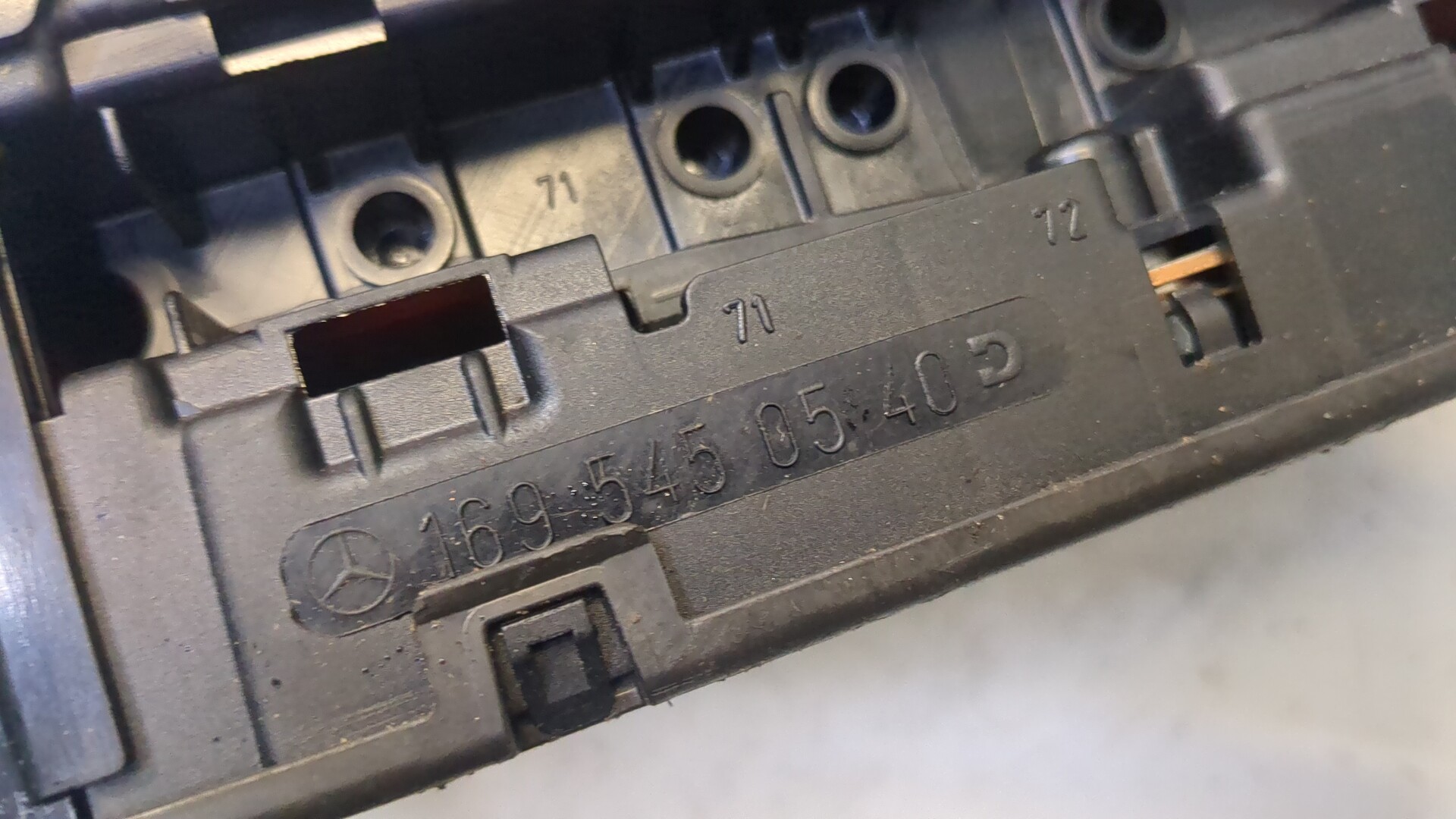 Блок предохранителей