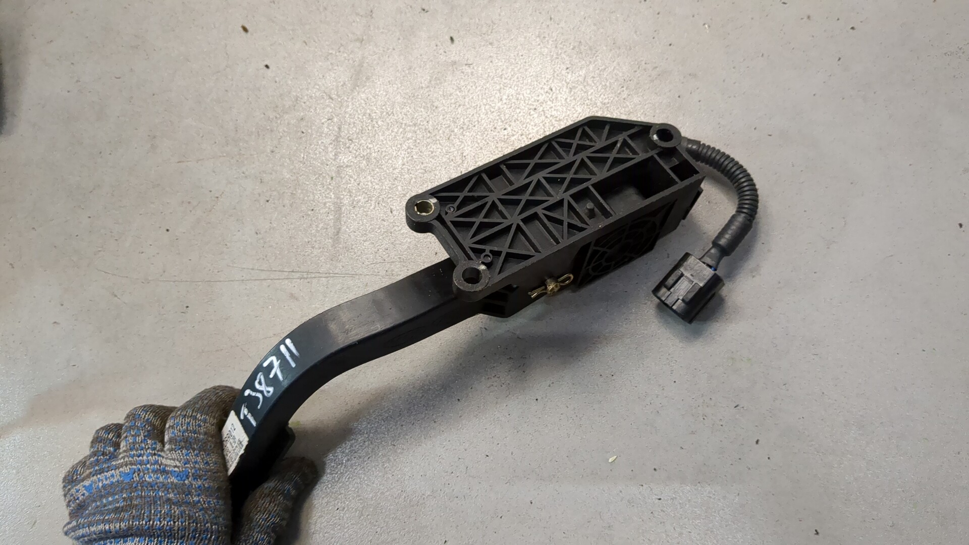 Педаль газа