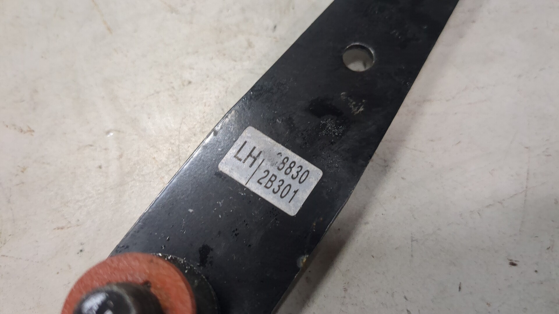 Ответная часть ремня безопасности