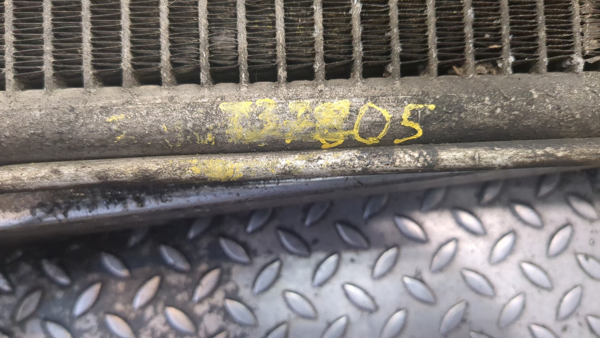 Радиатор кондиционера / конденсер