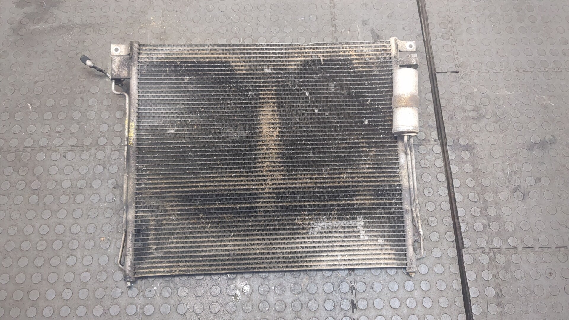 Радиатор кондиционера / конденсер