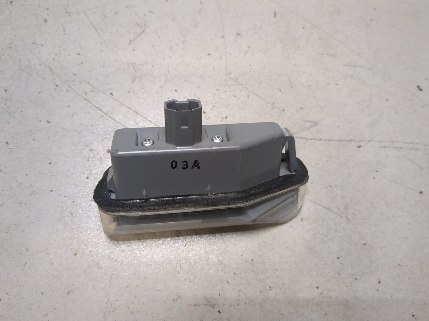 Фонарь подсветки номера