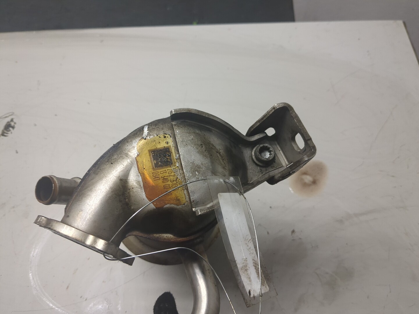 Тройник вентиляции картерных газов