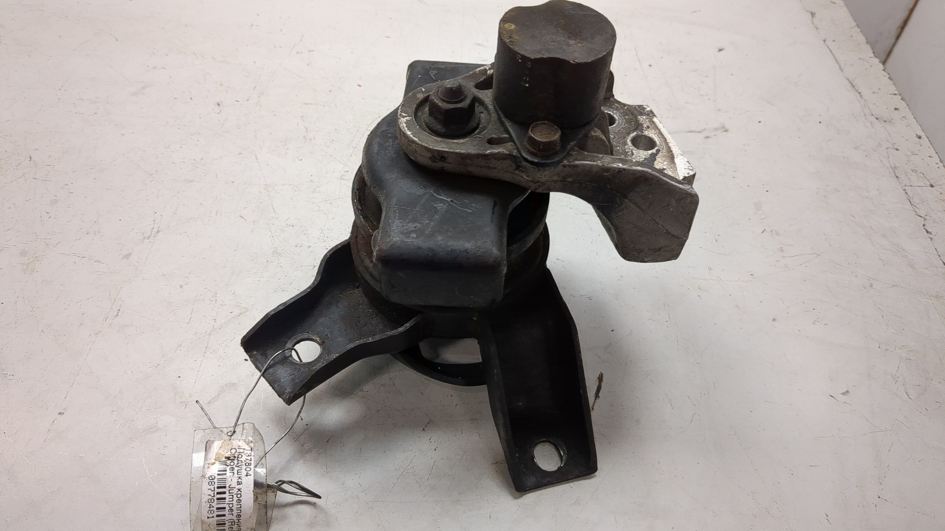 Опора двигателя