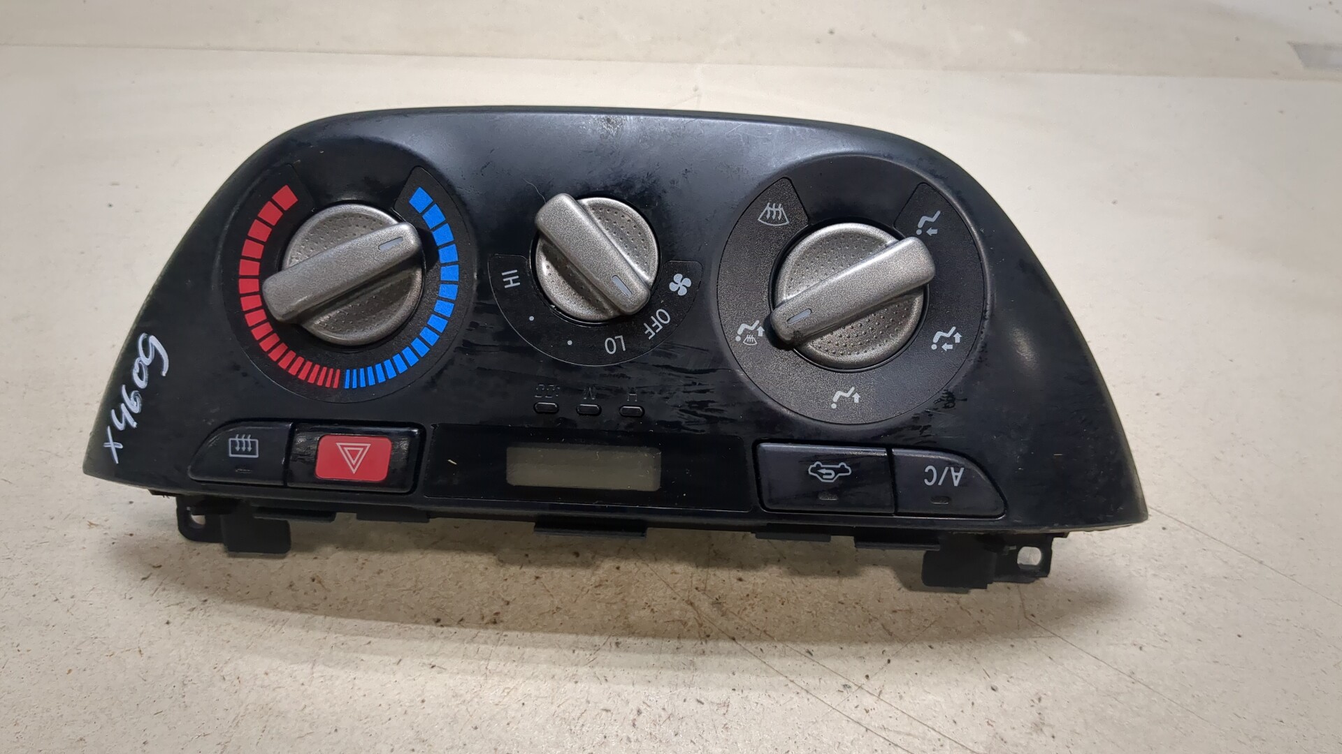 Переключатель отопителя