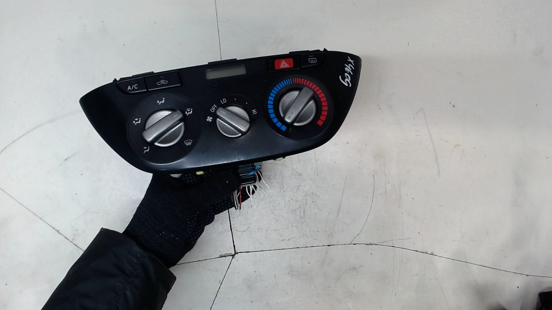 Переключатель отопителя