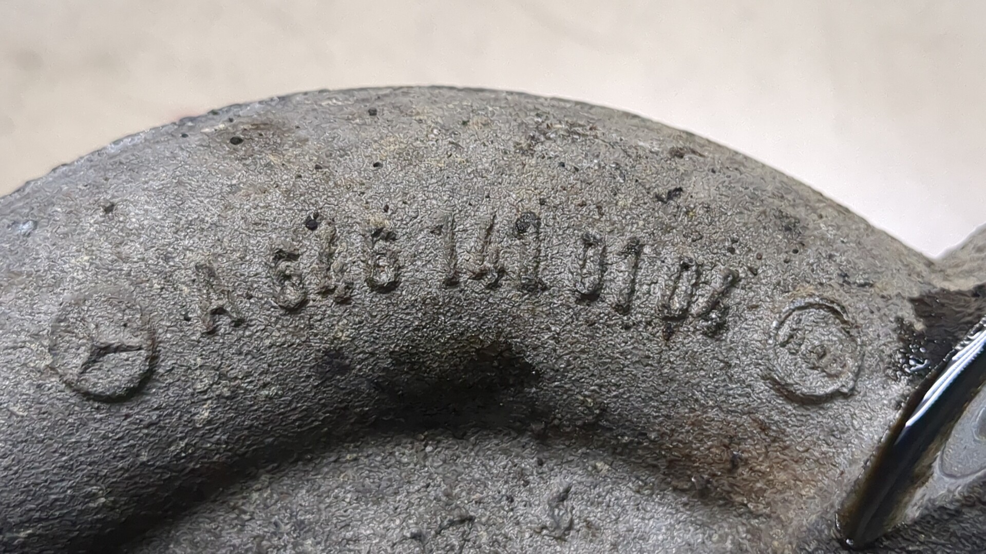 Тройник вентиляции картерных газов