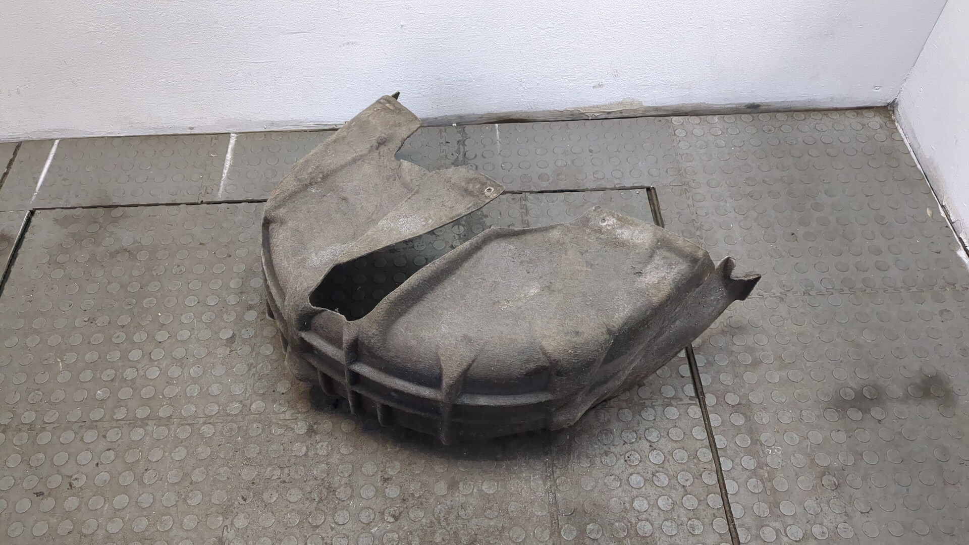 Локер задний левый