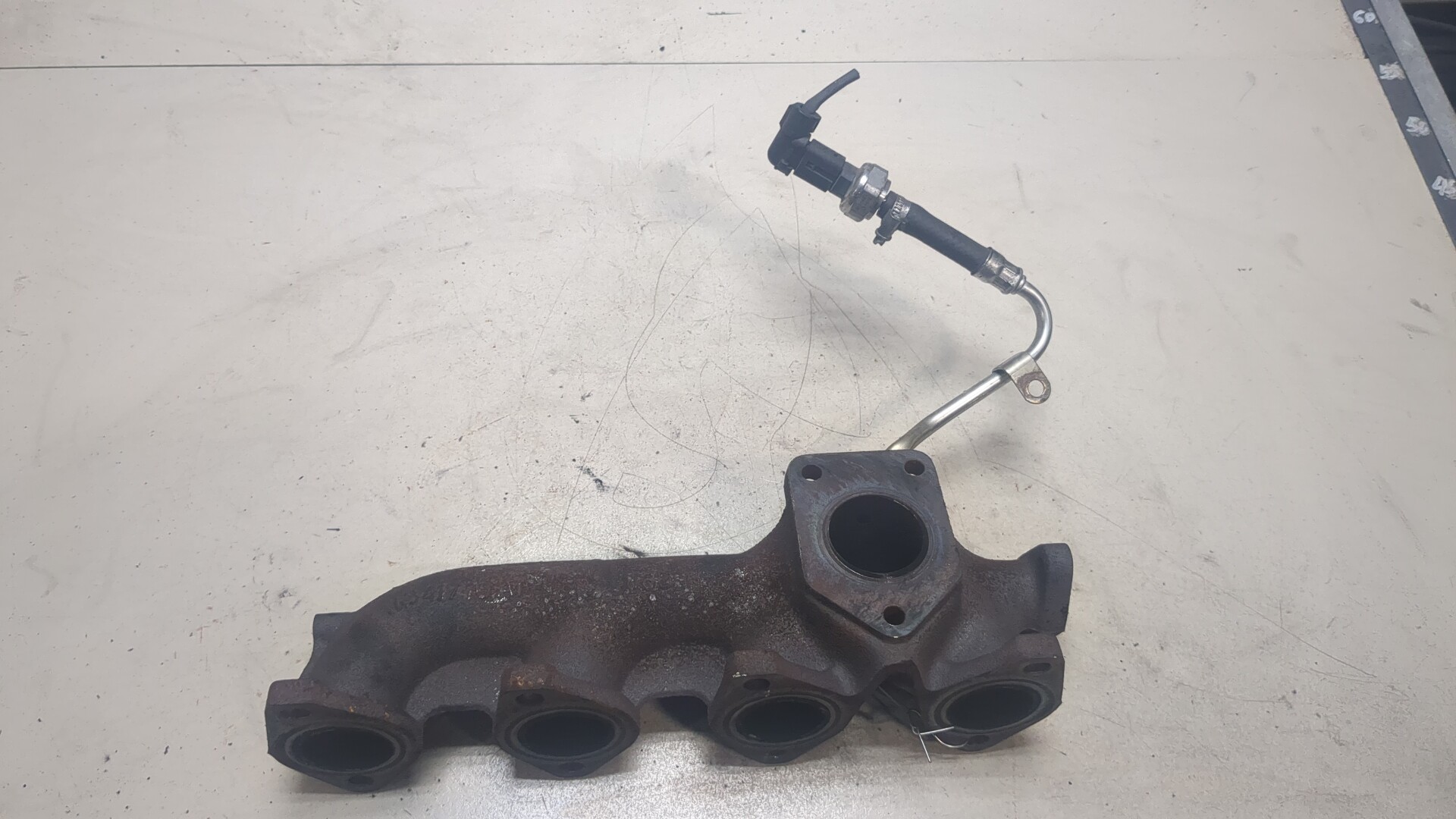 Коллектор выпускной