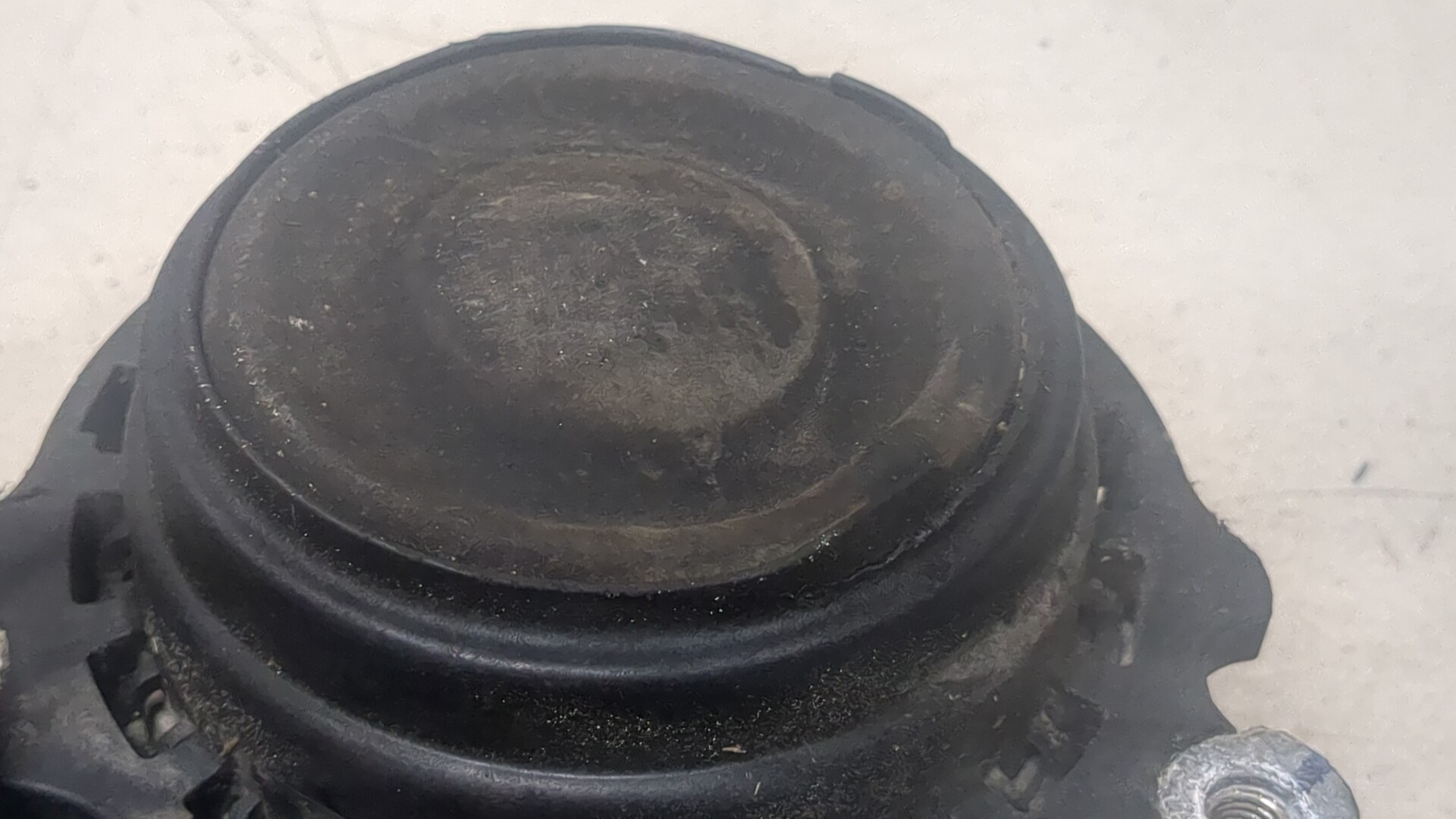 Опора двигателя