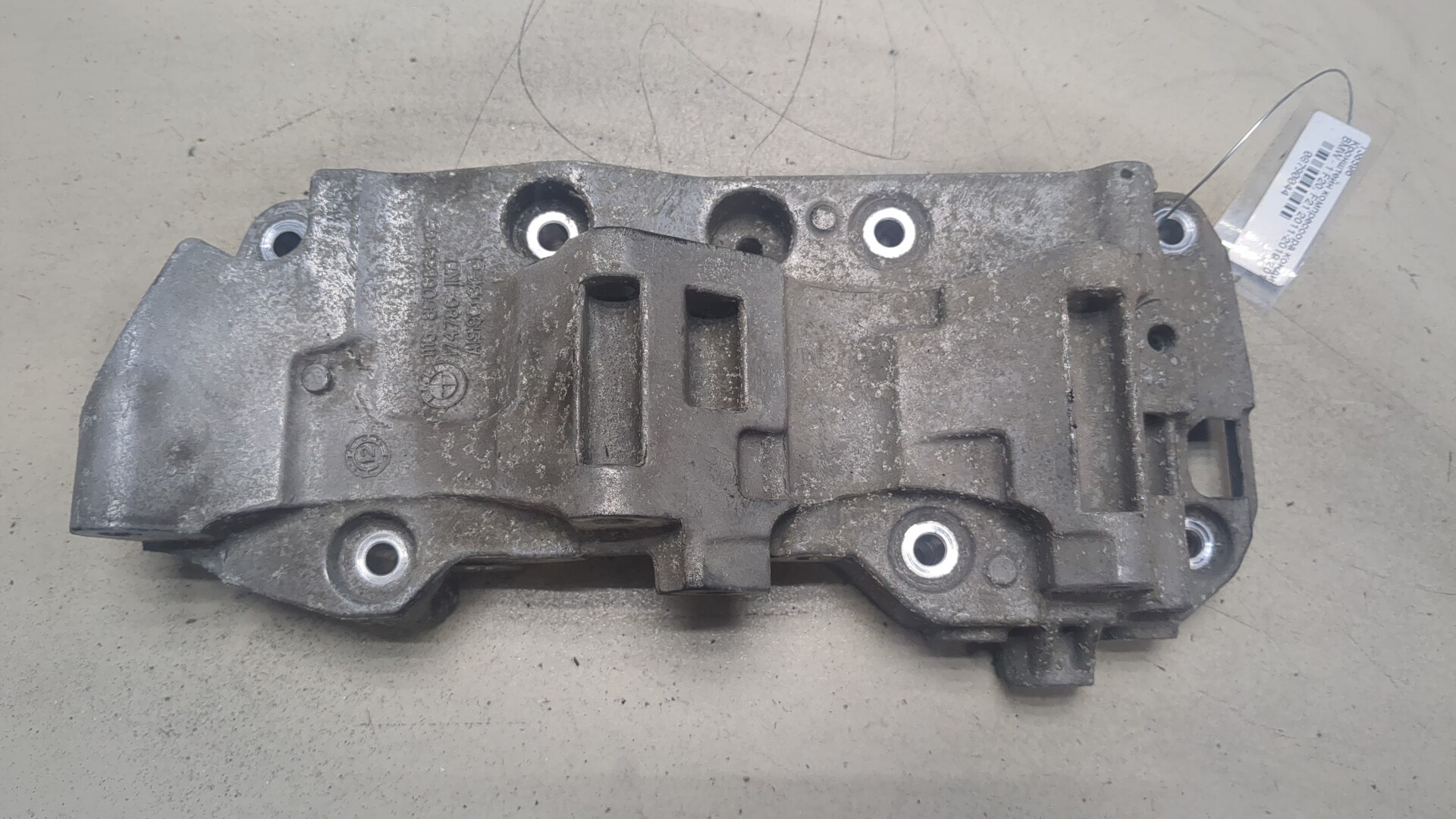 Кронштейн кондиционера