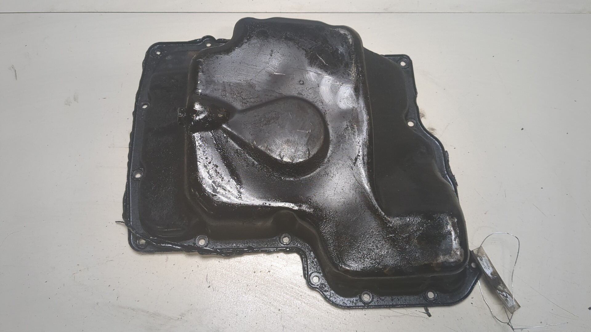 Поддон масляный двигателя (картер)