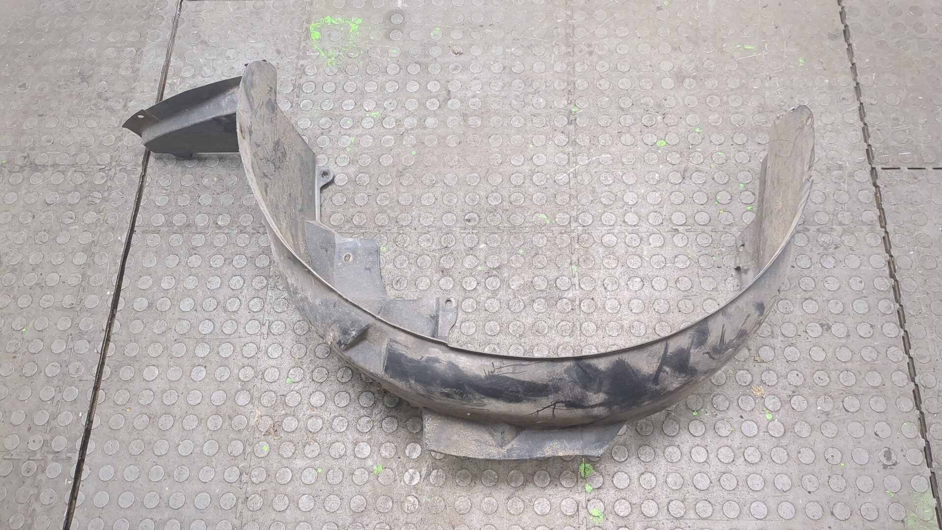 Локер передний правый