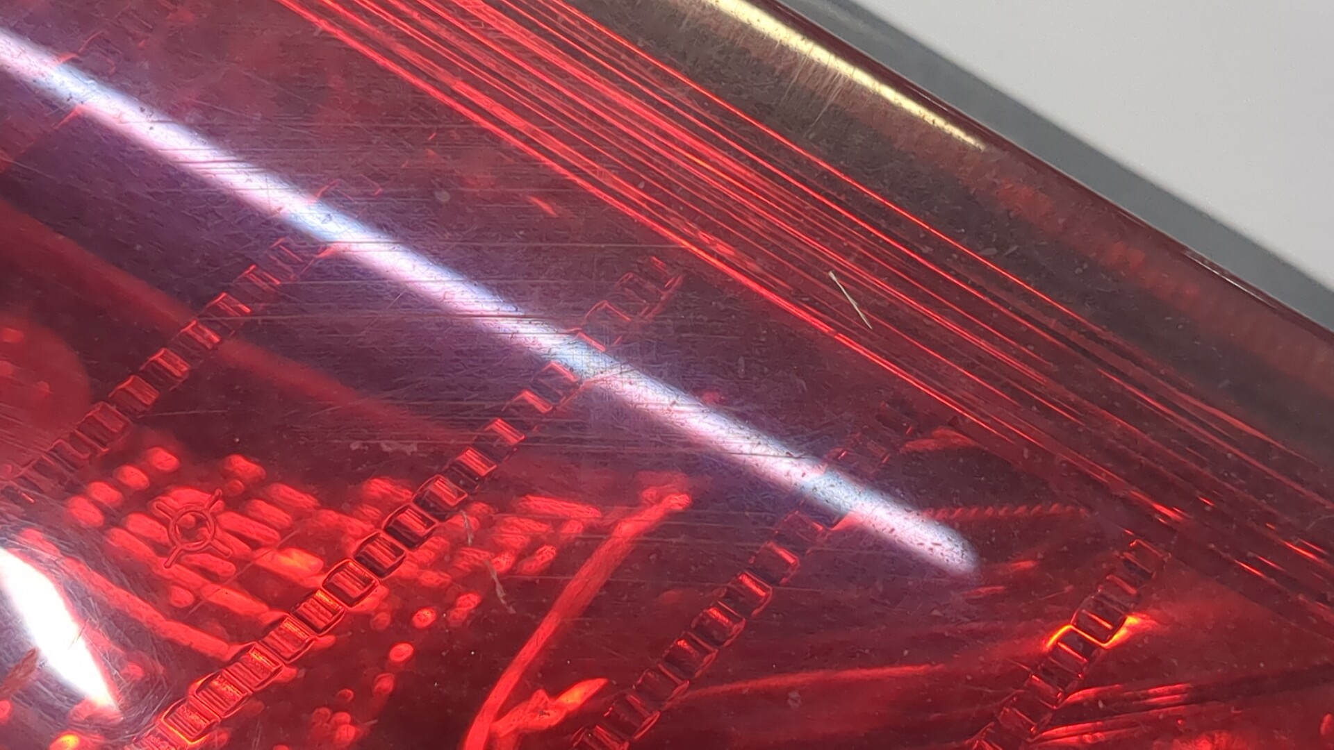 Фонарь задний левый