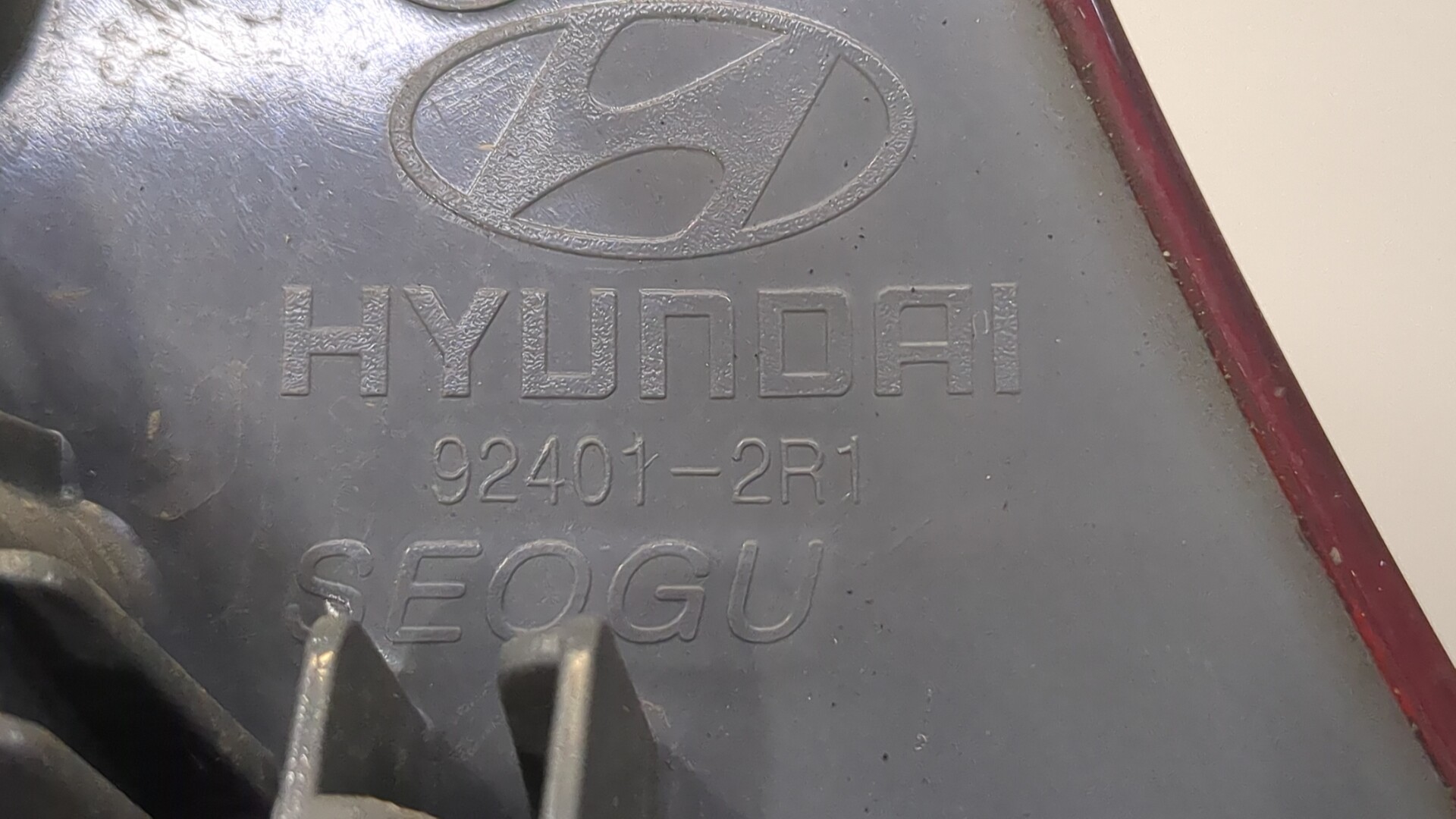 Фонарь задний левый