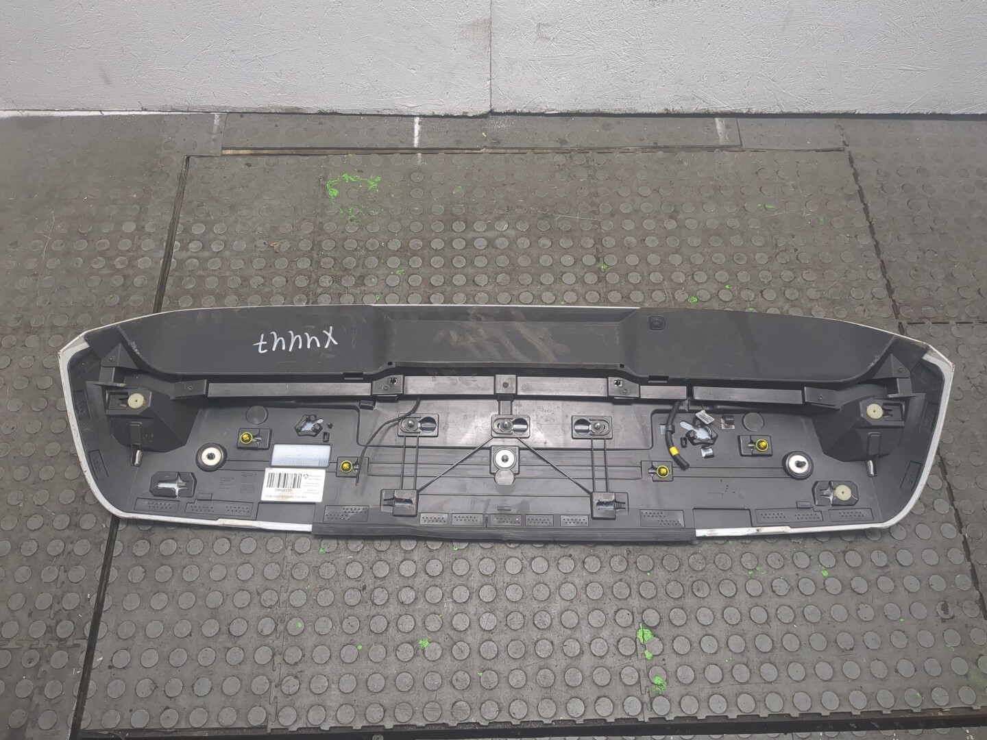 Спойлер переднего бампера