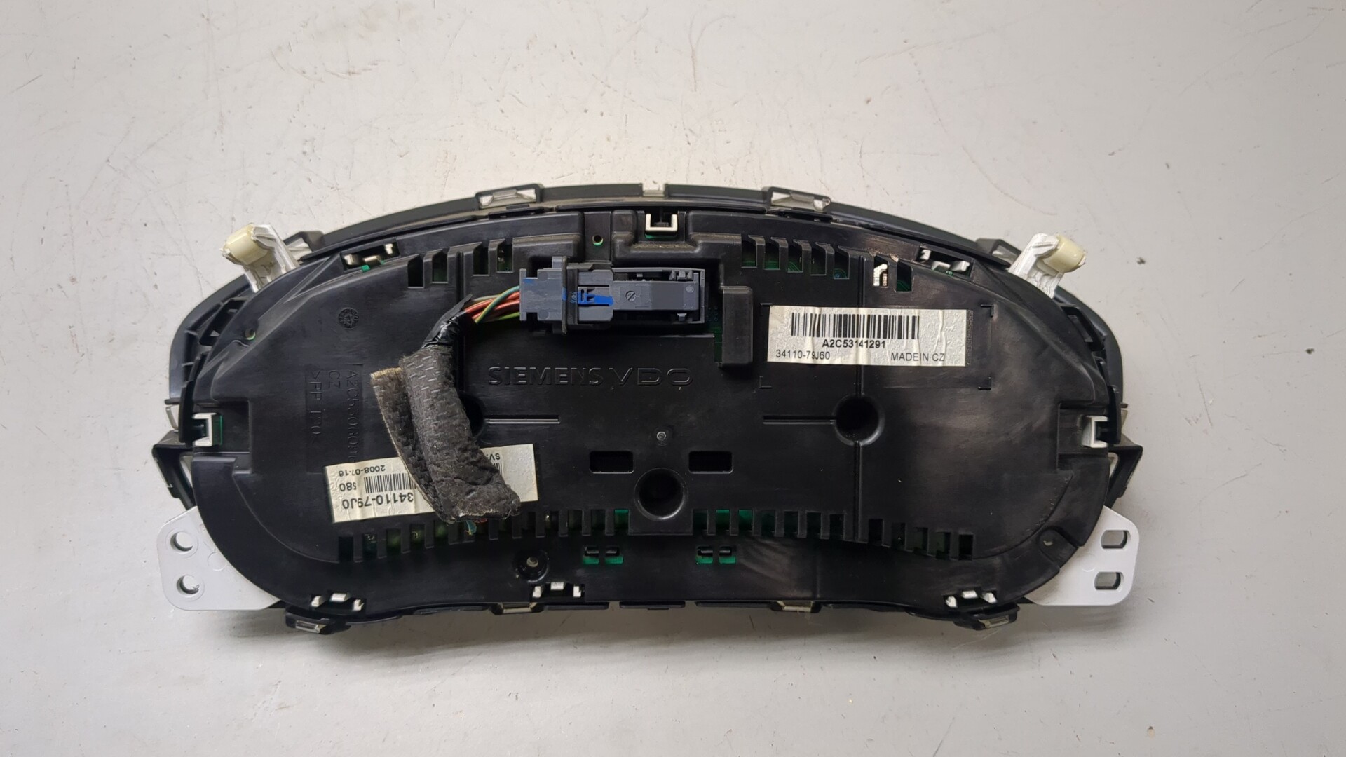 Панель приборов