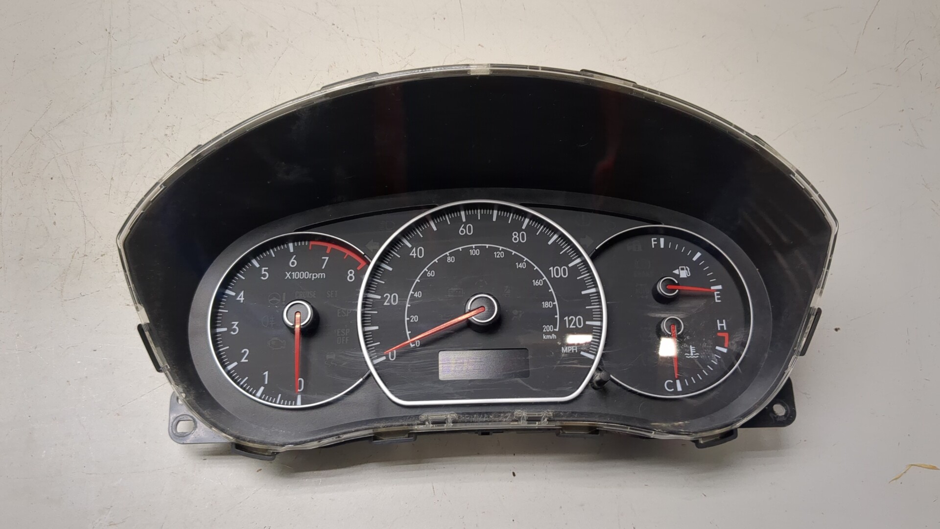 Панель приборов