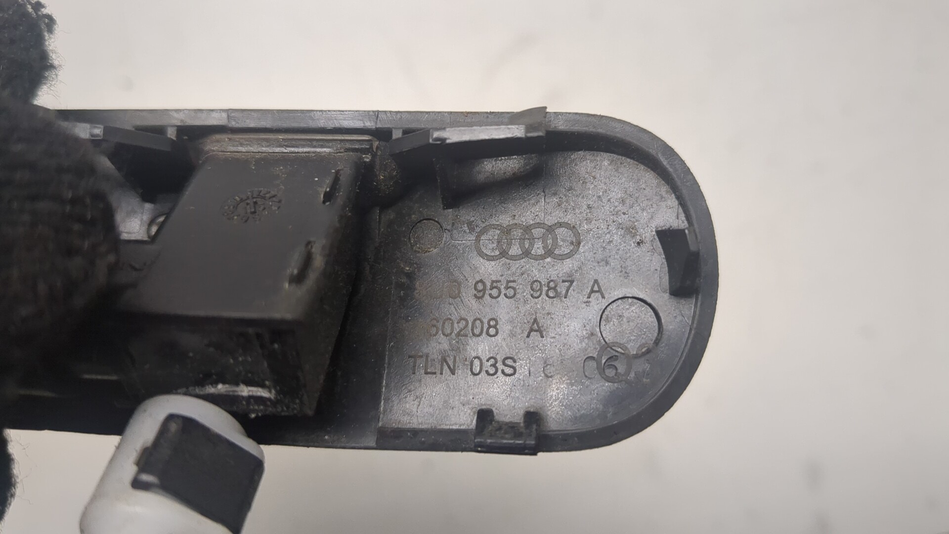 Форсунка омывателя лобового стекла