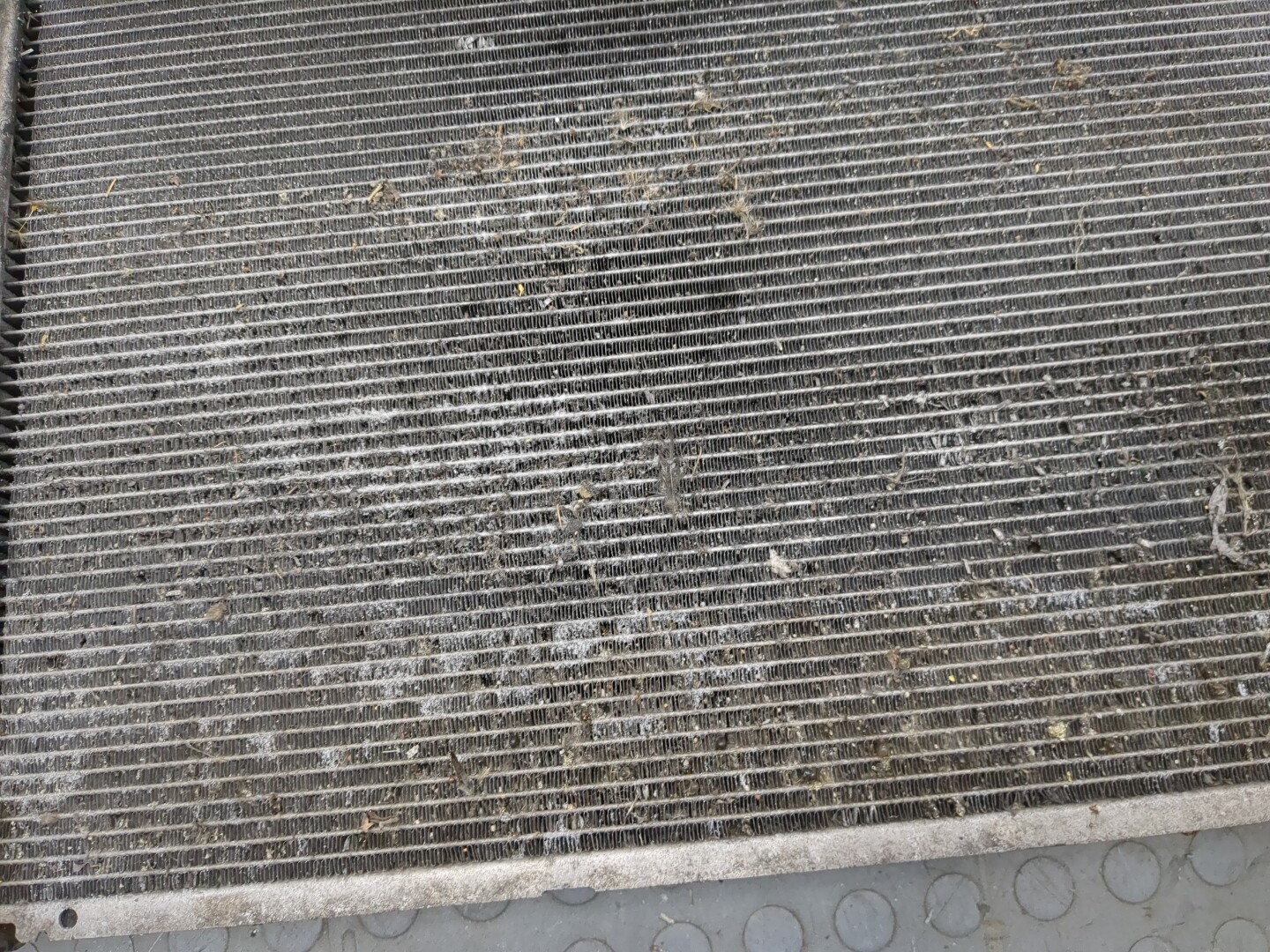 Радиатор охлаждения двигателя основной