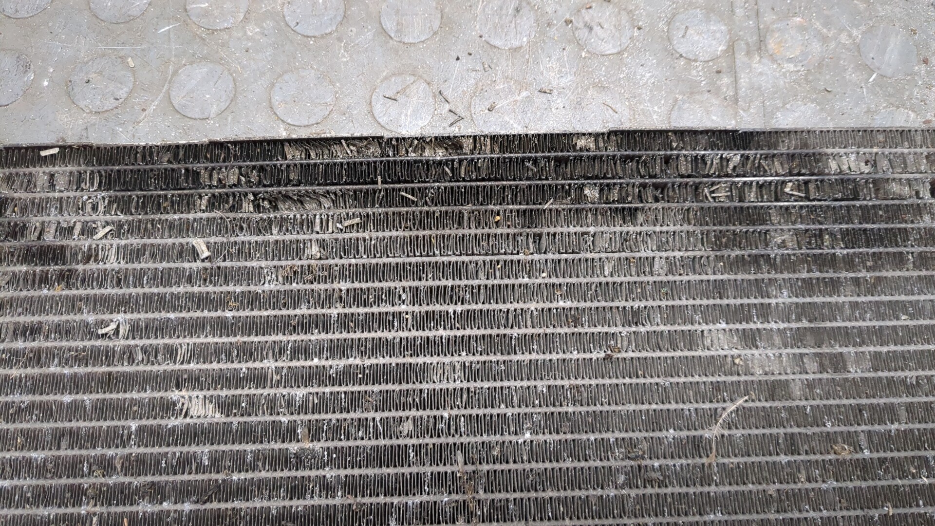 Радиатор кондиционера / конденсер