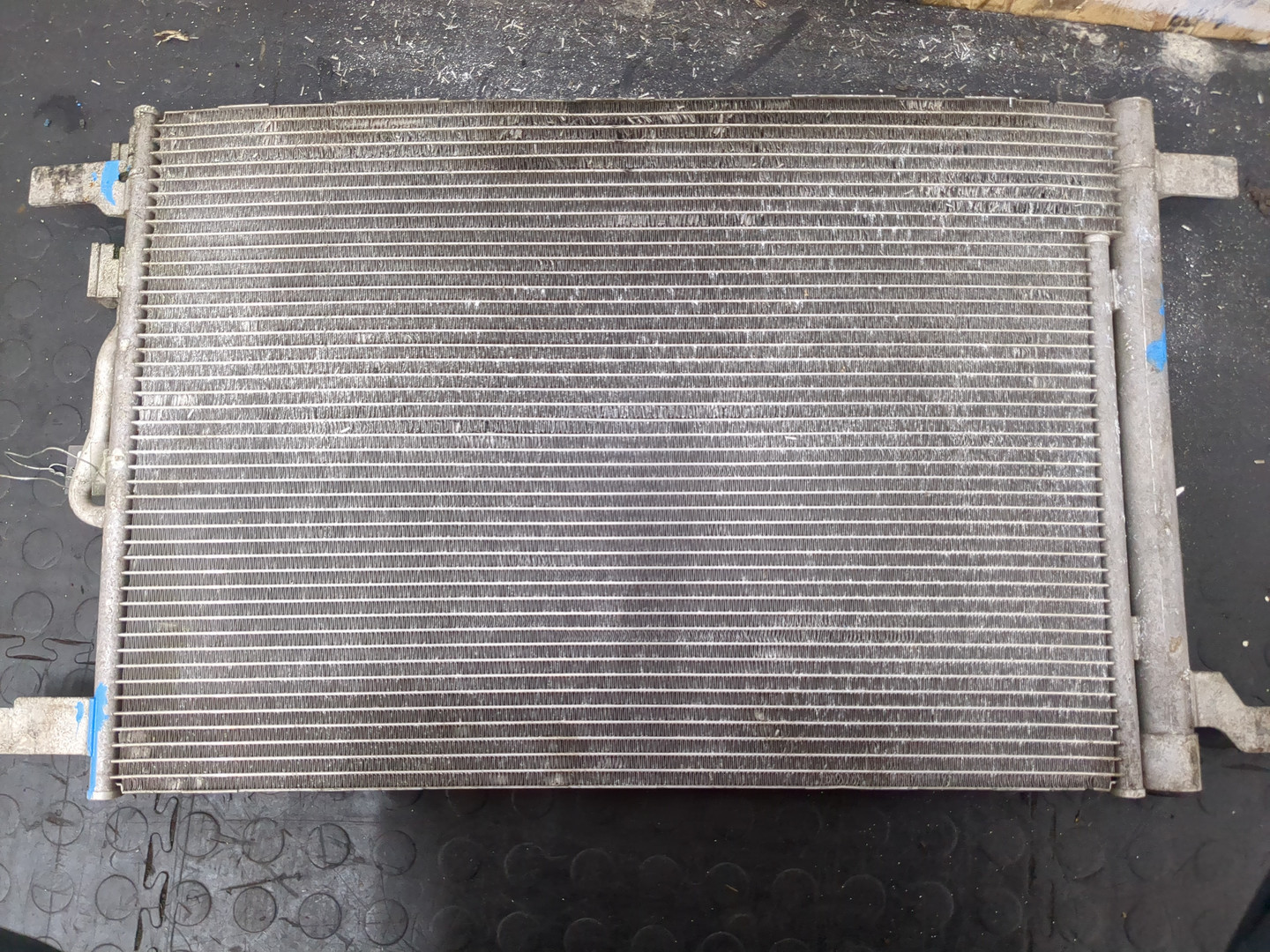 Радиатор кондиционера / конденсер