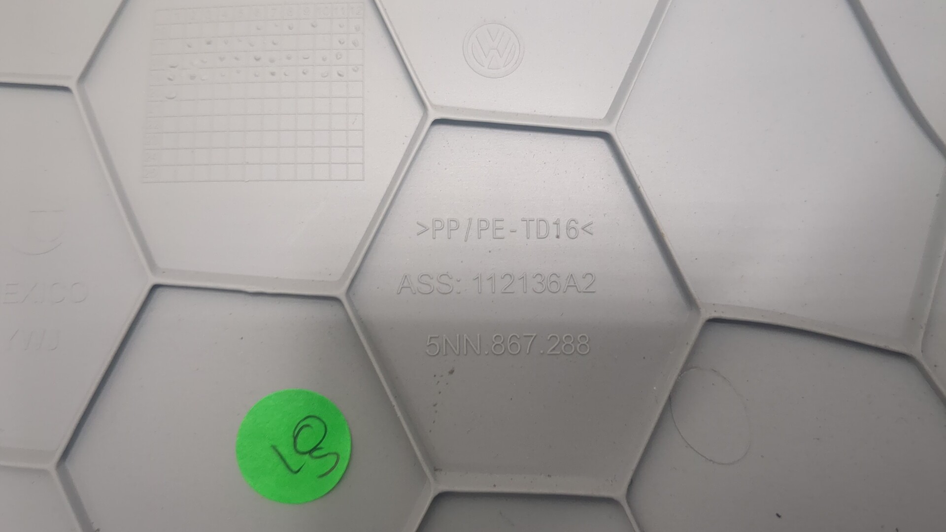 Обшивка стойки