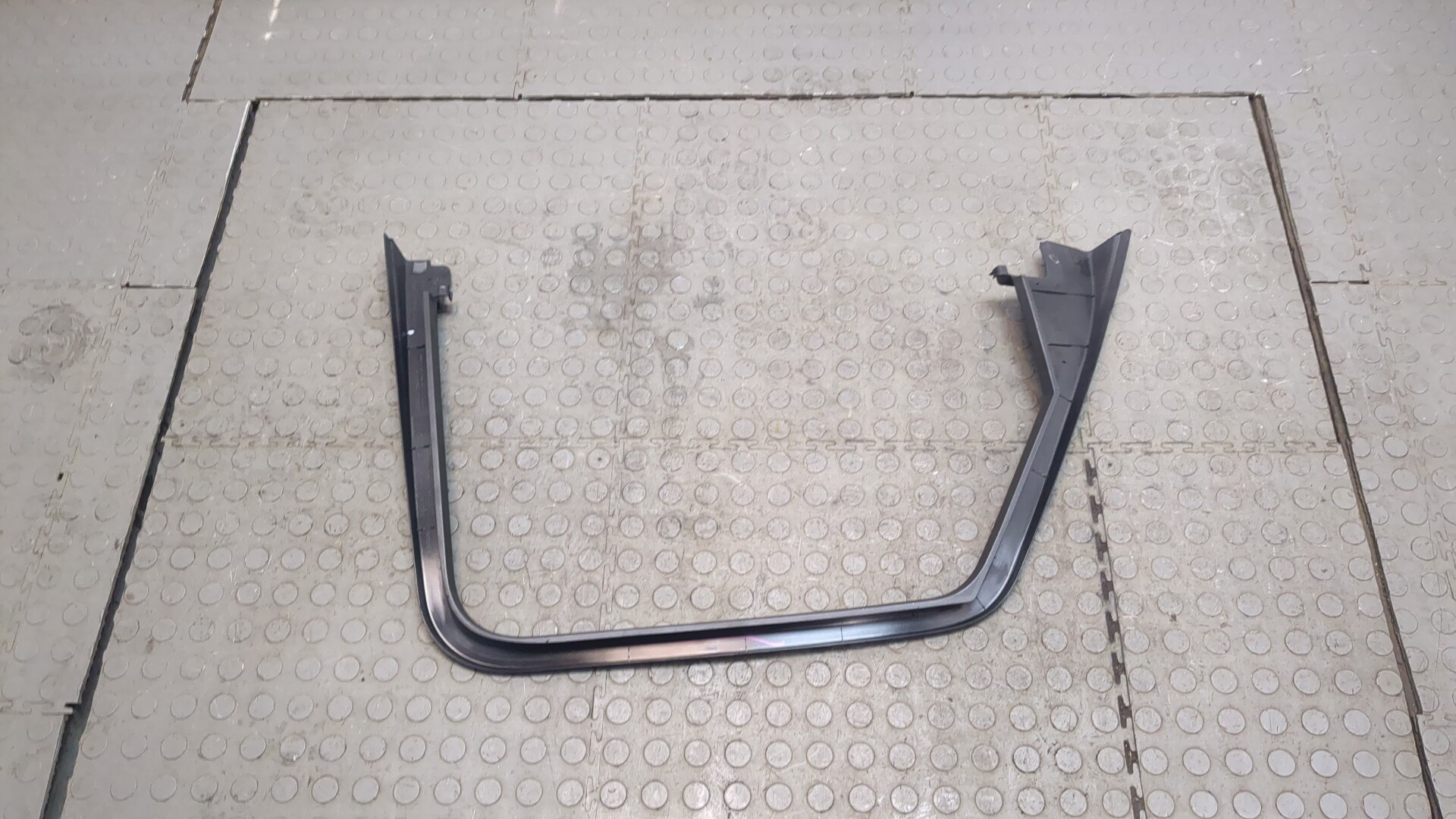 Молдинг двери