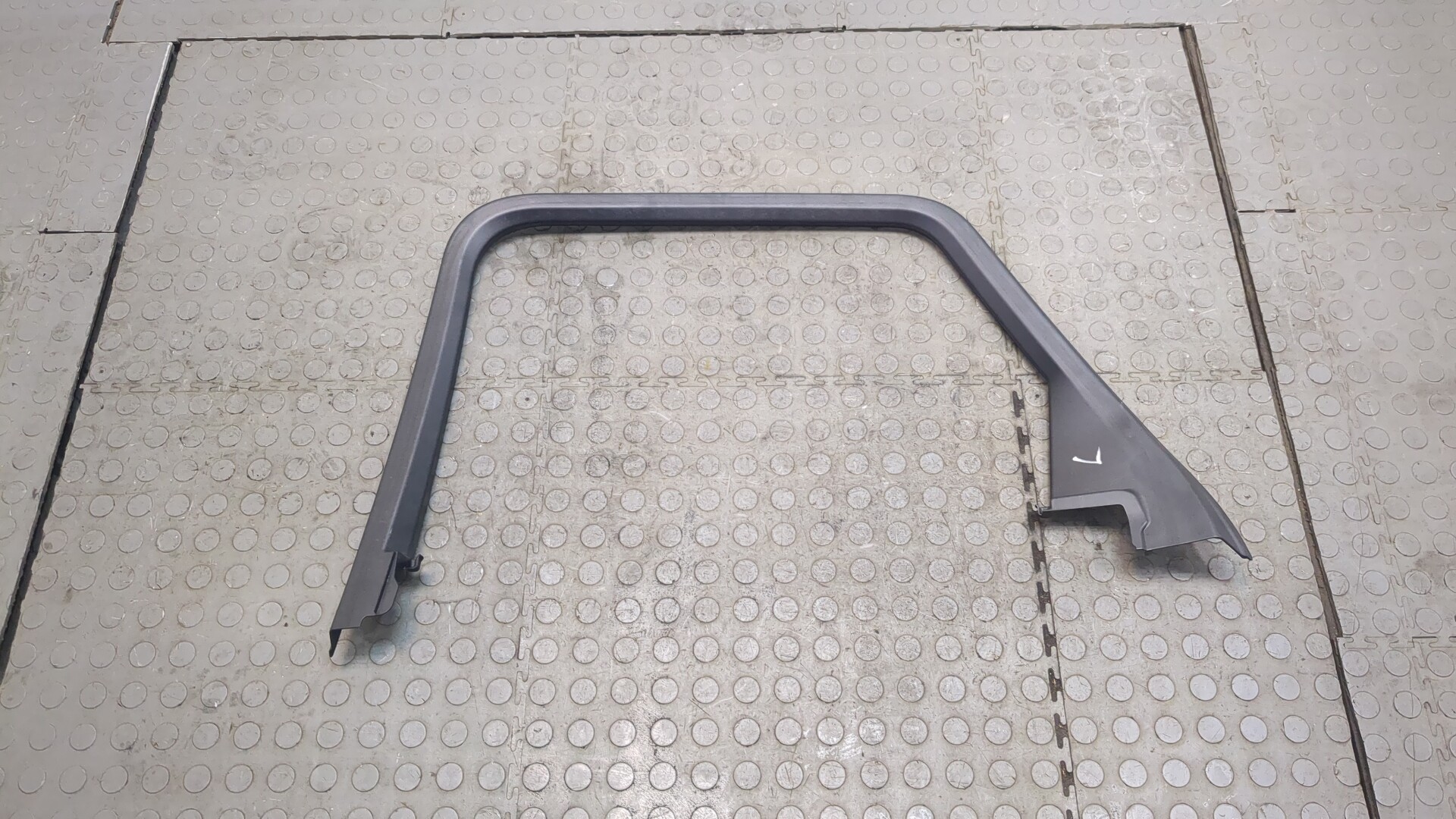 Молдинг двери