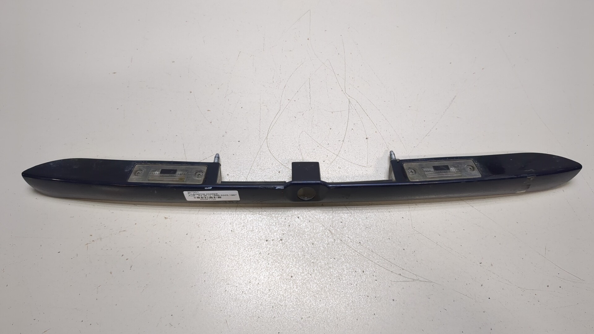 Фонарь подсветки номера